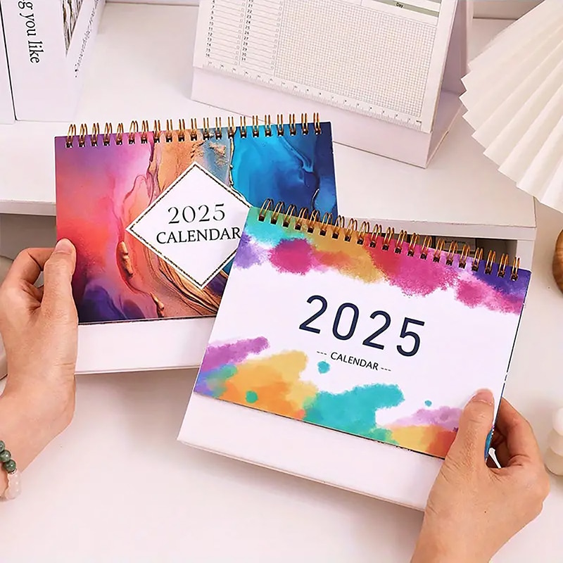 spiral desk calendar